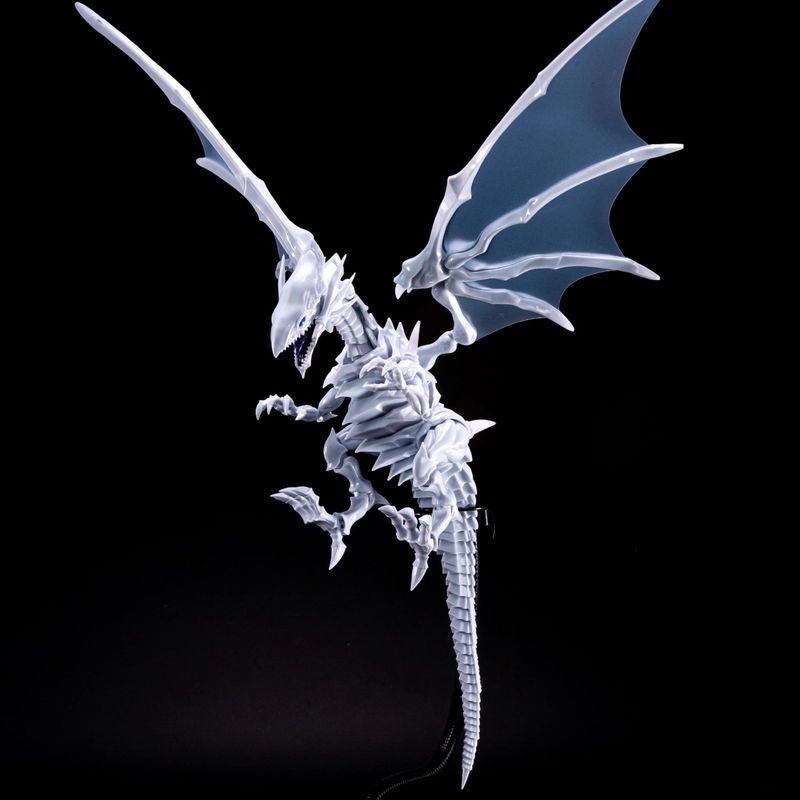 New Yu-Gi-Oh Blue-Eyes White D - Model Kit Yugioh Bandai recension och pris