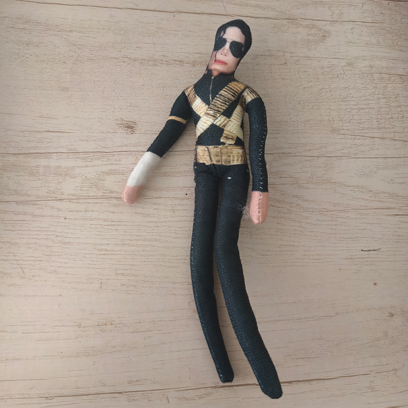 Michael Jackson Famous Singer  - Model Kit Joints recension och pris